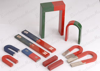 中国 LNG40教育U字型磁石、教授科学のための赤く青く強い蹄鉄の磁石 サプライヤー