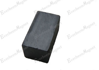 中国 大きいC5ブロックの水処理装置のための陶磁器の磁石の長方形の正方形の磁石 サプライヤー