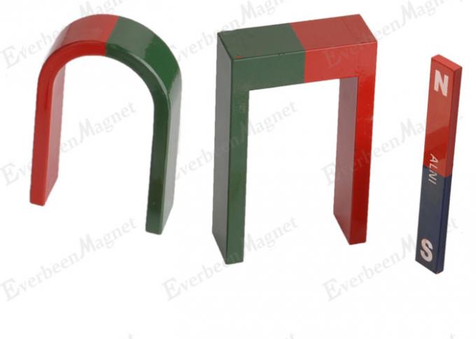 赤い緑によって塗られるAlnico3教育磁石、鋳造物のアルニコの磁石棒