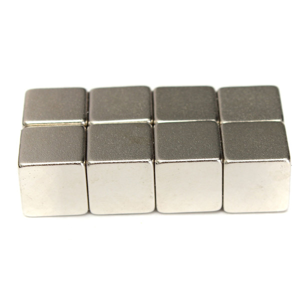 10x10x10mmのネオジムのブロックの磁石、永久的な希土類磁石の金のコーティング