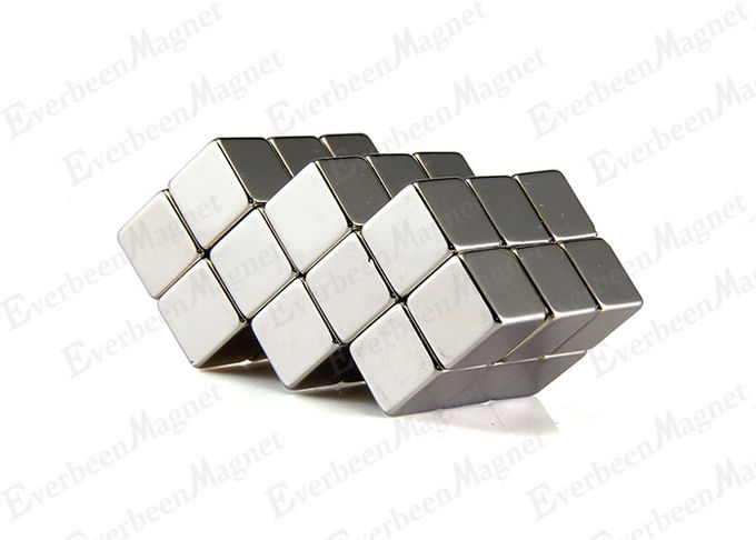 NdFeBの巨大なブロックの磁石50*25*5MMのN42等級のネオジムのブロックの磁石